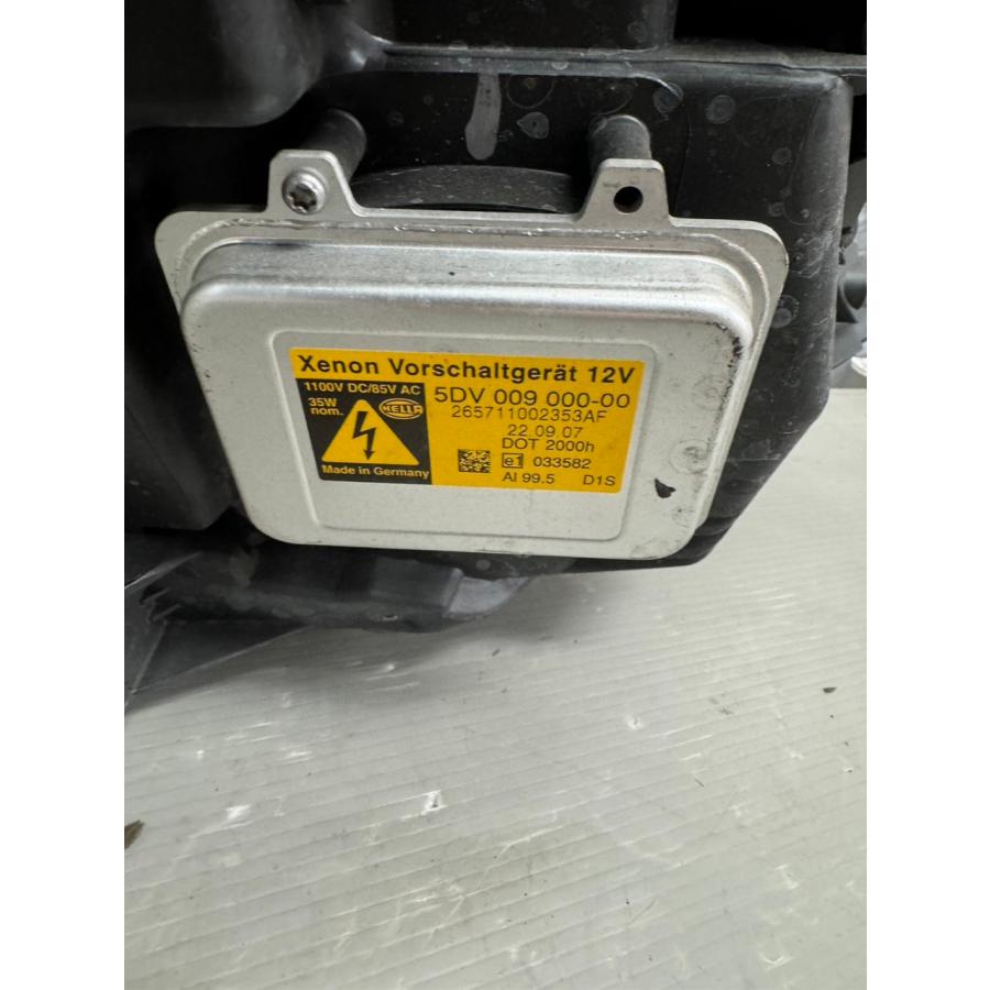 シトロエン（CITROEN） C4 ピカソ 右H (VF7) 純正 右 HID ヘッドライト