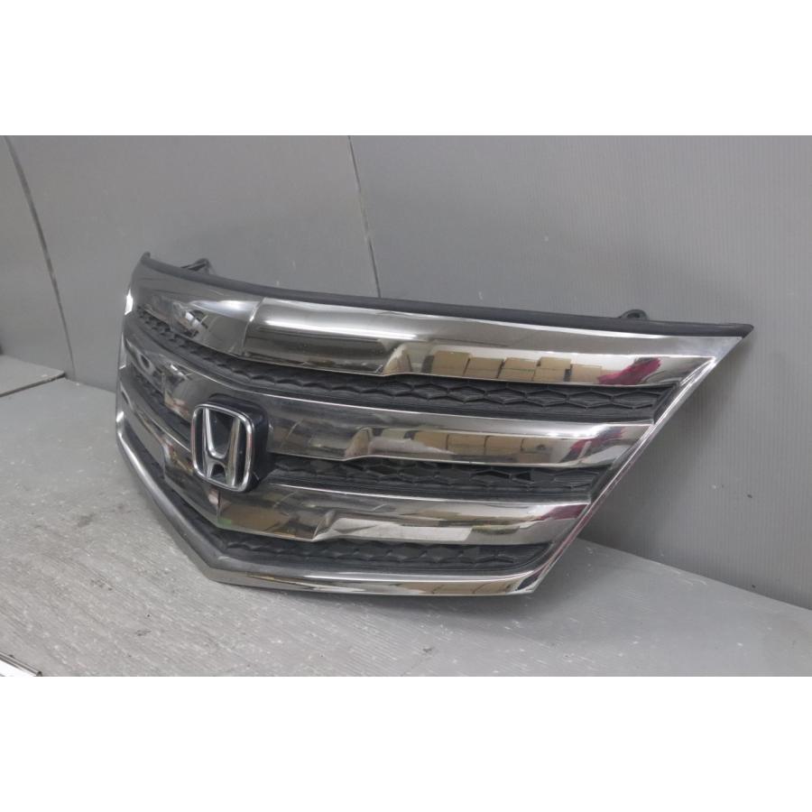ホンダ（HONDA） エリシオン プレステージ 後期 (RR5 RR1) 純正