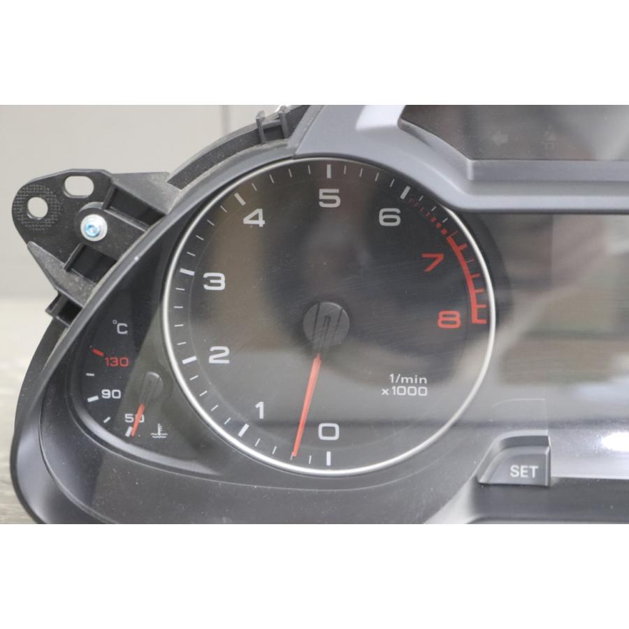 Audi（アウディ） A4 アバント 1.8 右H (8KCDH) 純正 スピードメーター
