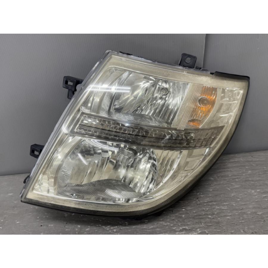 エルグランド 日産 V 2.5 中期 (ME51) 純正 左 HID ヘッドライト 