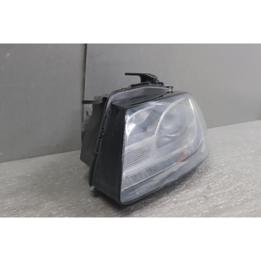 Audi（アウディ） A5 2.0 TSFI クワトロ 前期 (8TCDNF 8T B8) 左 HID