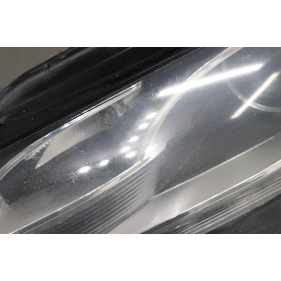Audi（アウディ） A5 2.0 TSFI クワトロ 前期 (8TCDNF 8T B8) 左 HID