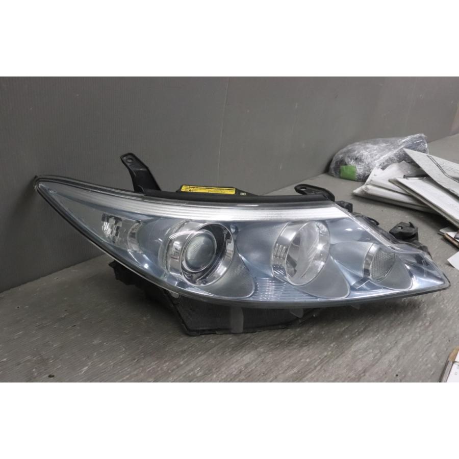エスティマ ハイブリッド X 中期 (AHR20) 純正 コイト 右 HID ヘッド