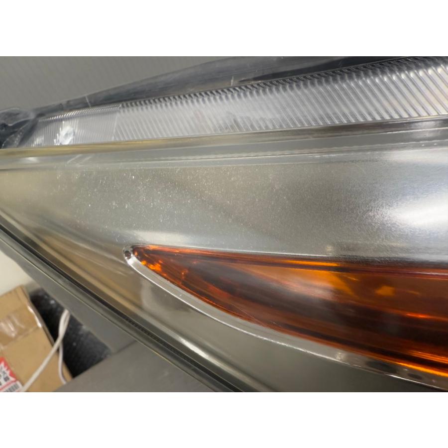 ストリーム ホンダ X 前期 (RN6) 純正 HID ヘッドライト 100-22652