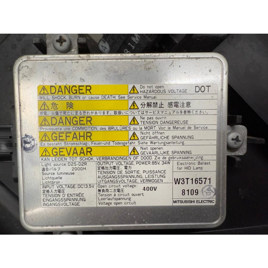 ストリーム ホンダ X 前期 (RN6) 純正 HID ヘッドライト 100-22652
