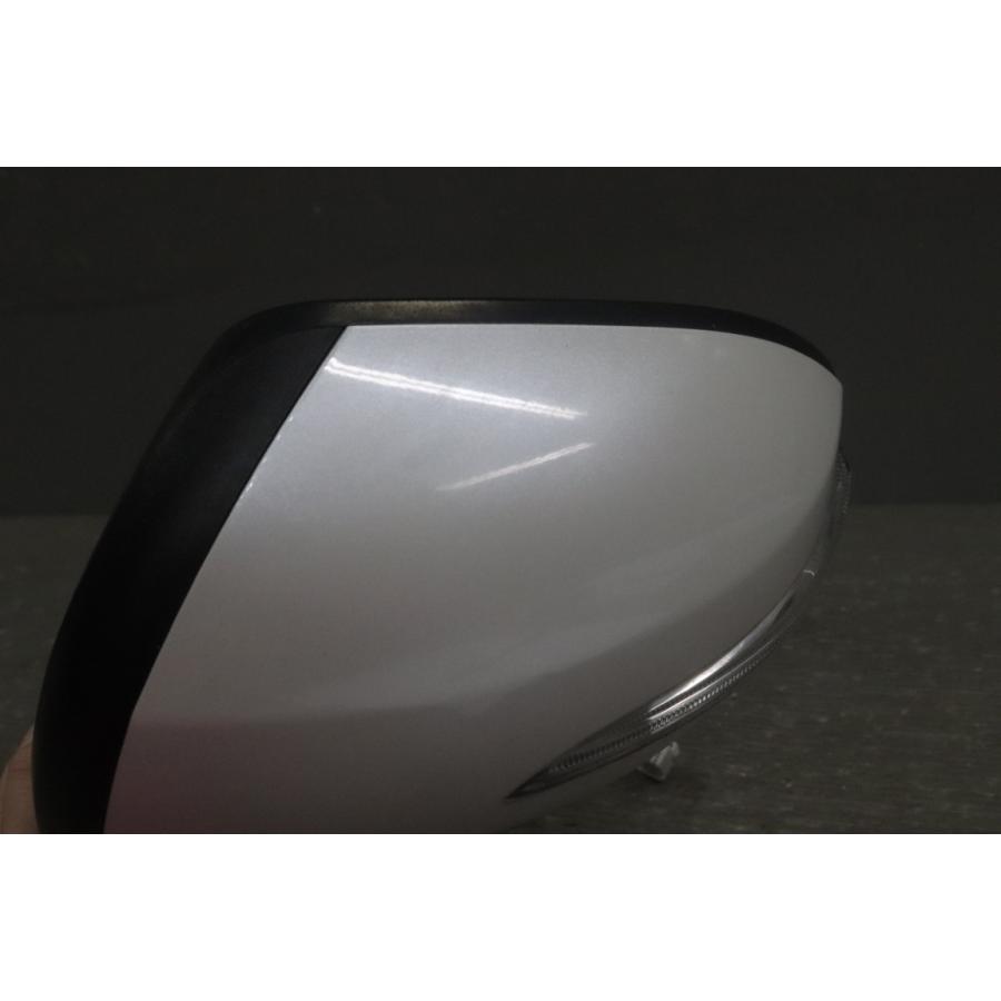 ムーヴ カスタム LA100S サイドミラー 右 美品 X07　9ピン ドアミラー 楽天市場】ムーヴカスタム la100s 右 ドアミラーの通販