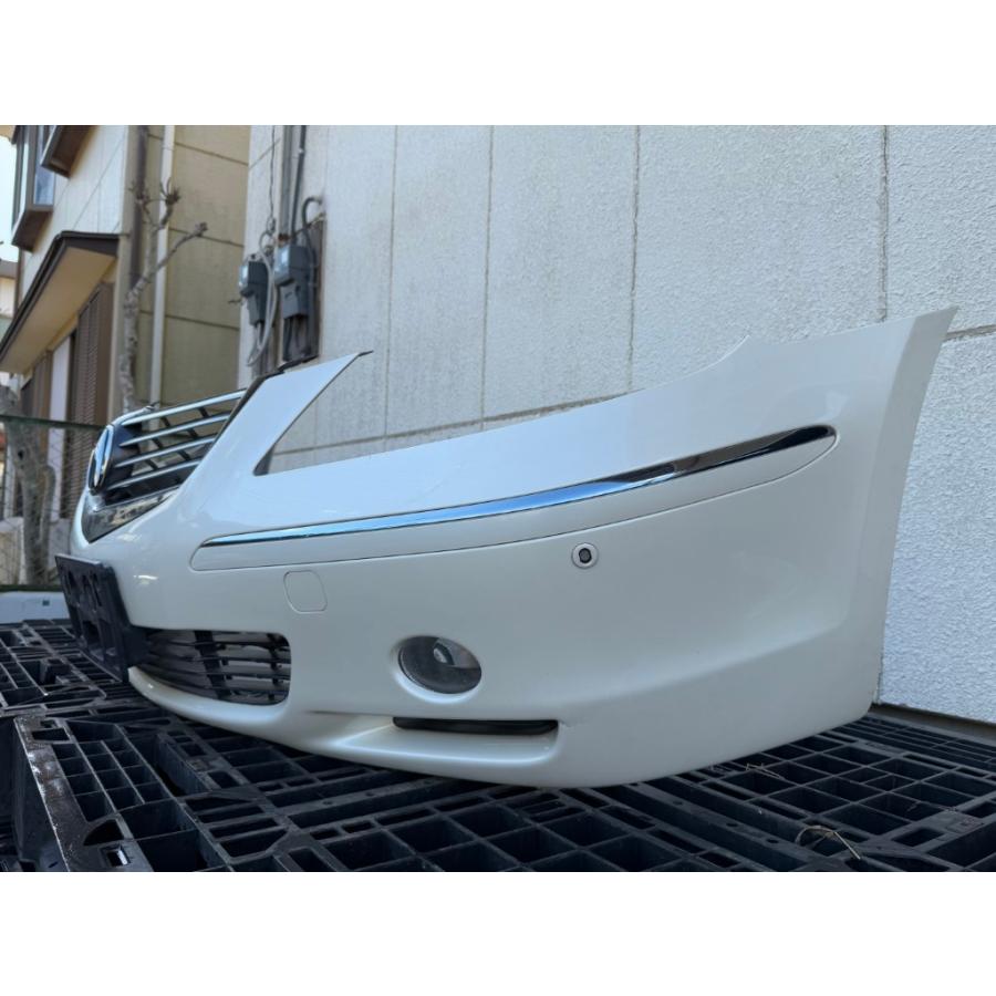 ホンダ（HONDA） レジェンド (KB1) 純正 フロントバンパー NH624P