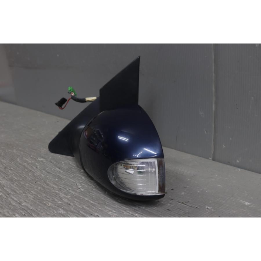フォルクスワーゲン（Volkswagen） VW ニュービートル カブリオレ 右H