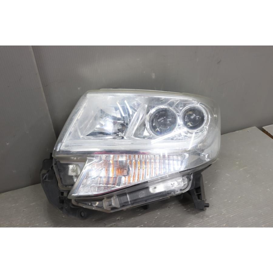 タント ダイハツ カスタム X 前期 (LA600S LA610S) 純正 ハロゲン