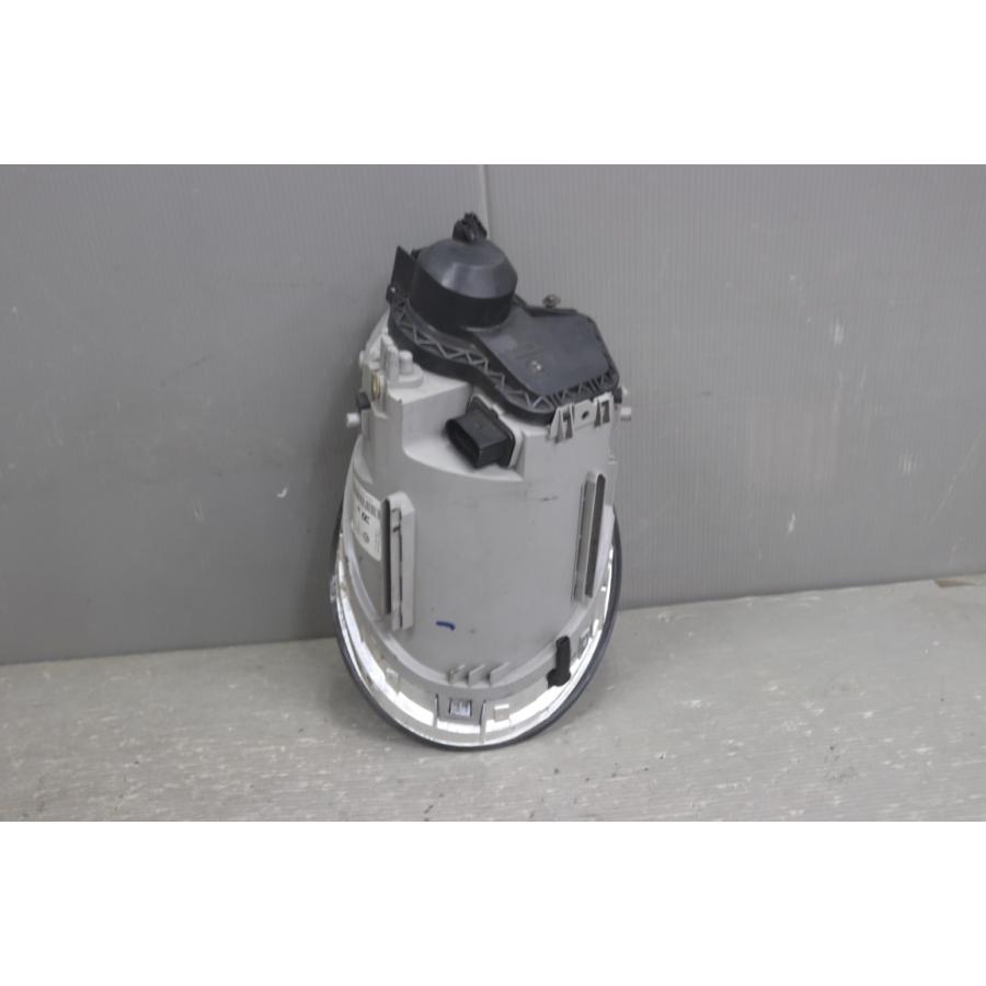 フォルクスワーゲン（Volkswagen） VW ニュービートル (9C) 純正 AL 右
