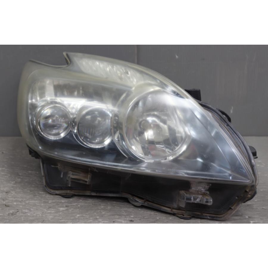 30 プリウス  前期　S LEDエディション プリウス トヨタ 30プリウス S LEDエディション 前期 (ZVW30) 右 LED