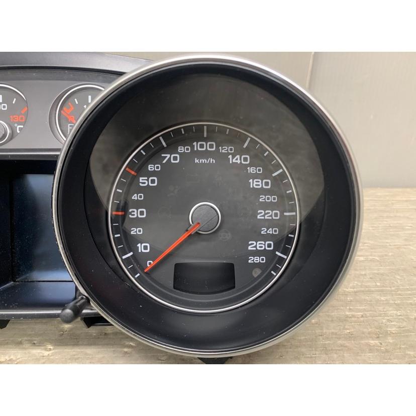 Audi（アウディ） TT クーペ 2.0FSI ターボ (8JBWA 8J) 純正 スピード 