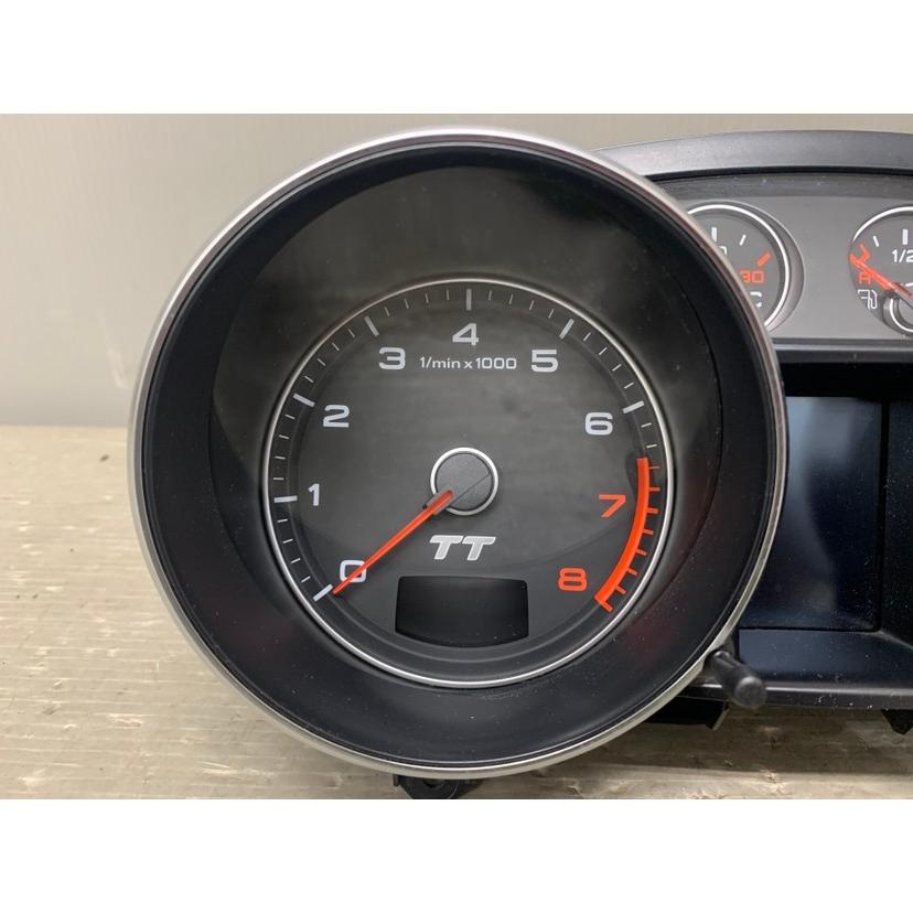 Audi（アウディ） TT クーペ 2.0FSI ターボ (8JBWA 8J) 純正 スピード 
