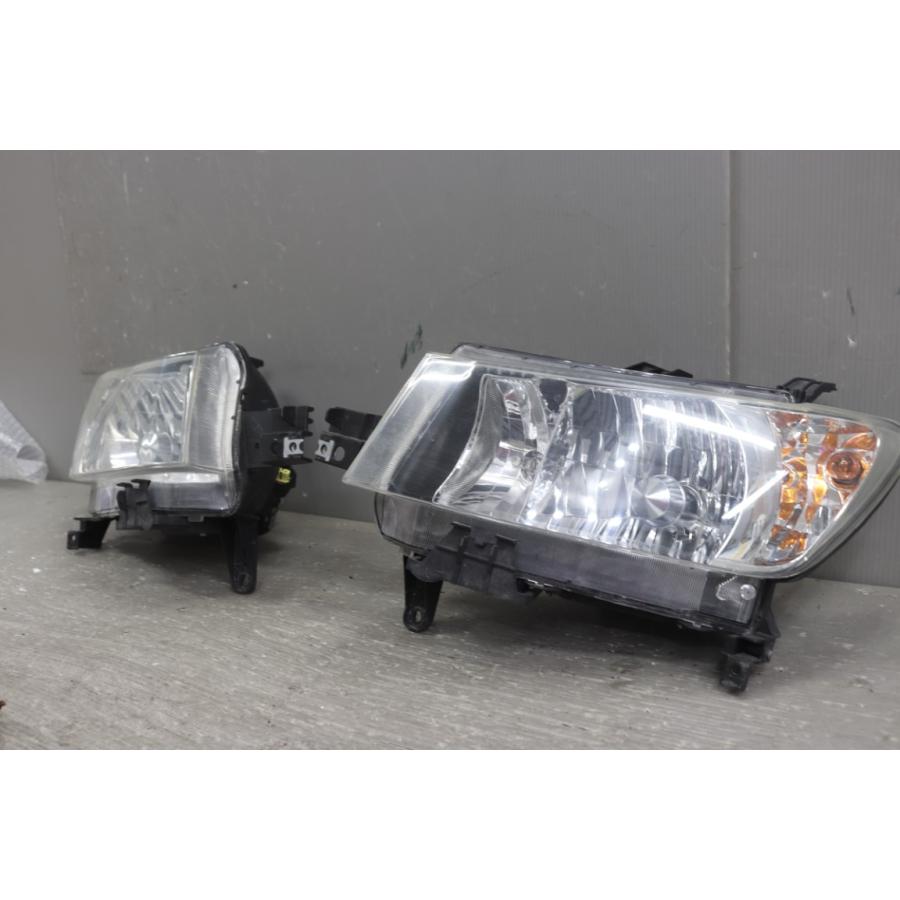 トヨタ（TOYOTA） bB (QNC20) 純正 HID ヘッドライト 左右セット B1-2