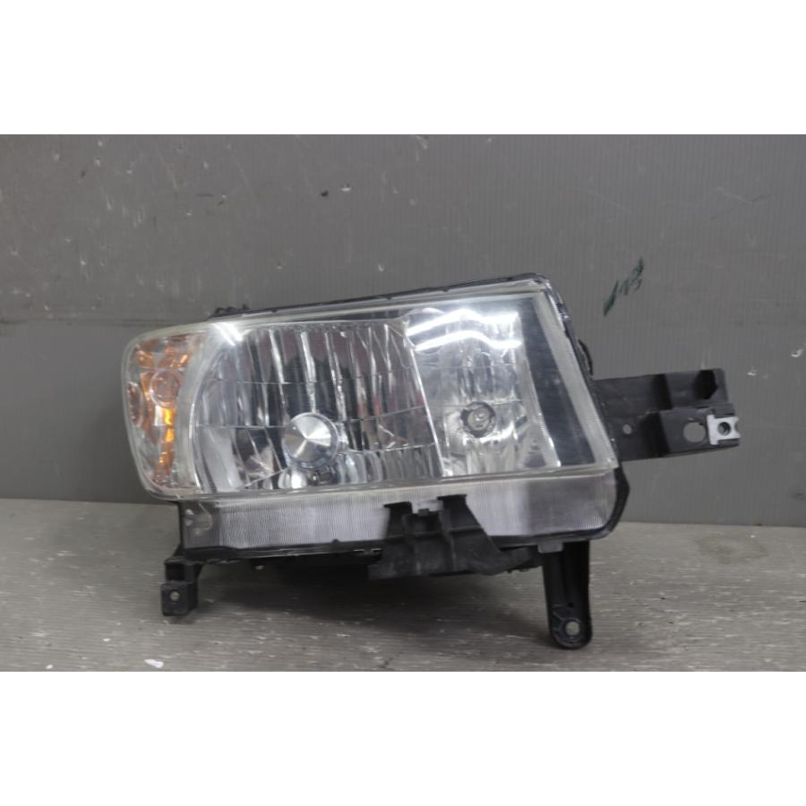 トヨタ（TOYOTA） bB (QNC20) 純正 HID ヘッドライト 左右セット B1-2