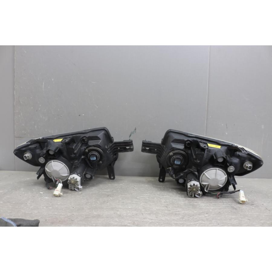 トヨタ（TOYOTA） bB (QNC20) 純正 HID ヘッドライト 左右セット B1-2