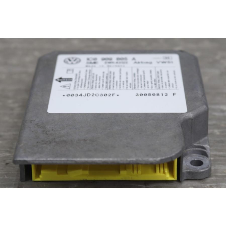 フォルクスワーゲン（Volkswagen） VW ニュービートル 右H 後期 (9C