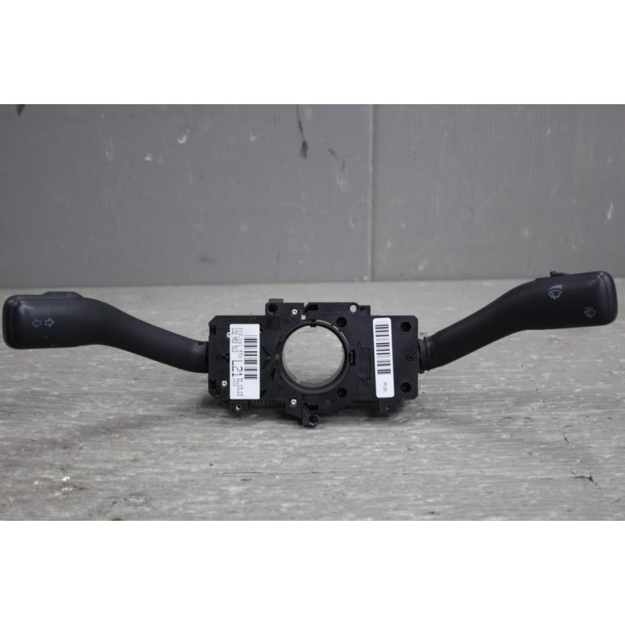 フォルクスワーゲン（Volkswagen） VW ニュービートル 右H 前期(9C