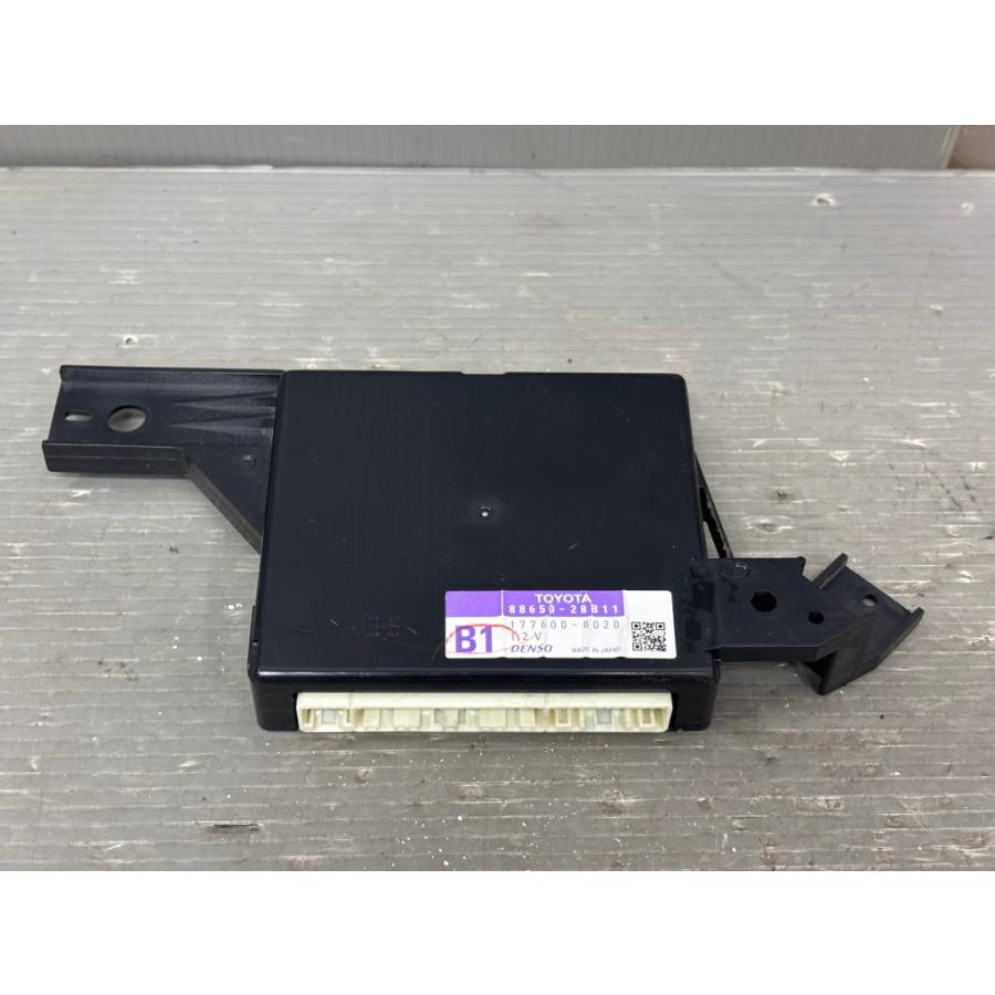トヨタ 純正 アンプ 86280-28250 本体 AHR20ハイブリッドG推定 エスティマ ハイブリット G (AHR20) 純正 デンソー 動作保証 エアコン
