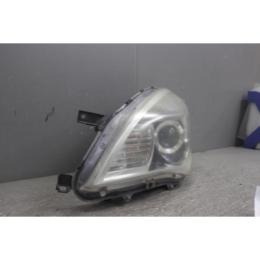 ソリオ スズキ BLACK&WHITE (MA15S FBSE-NBW) 左 HID ヘッドライト