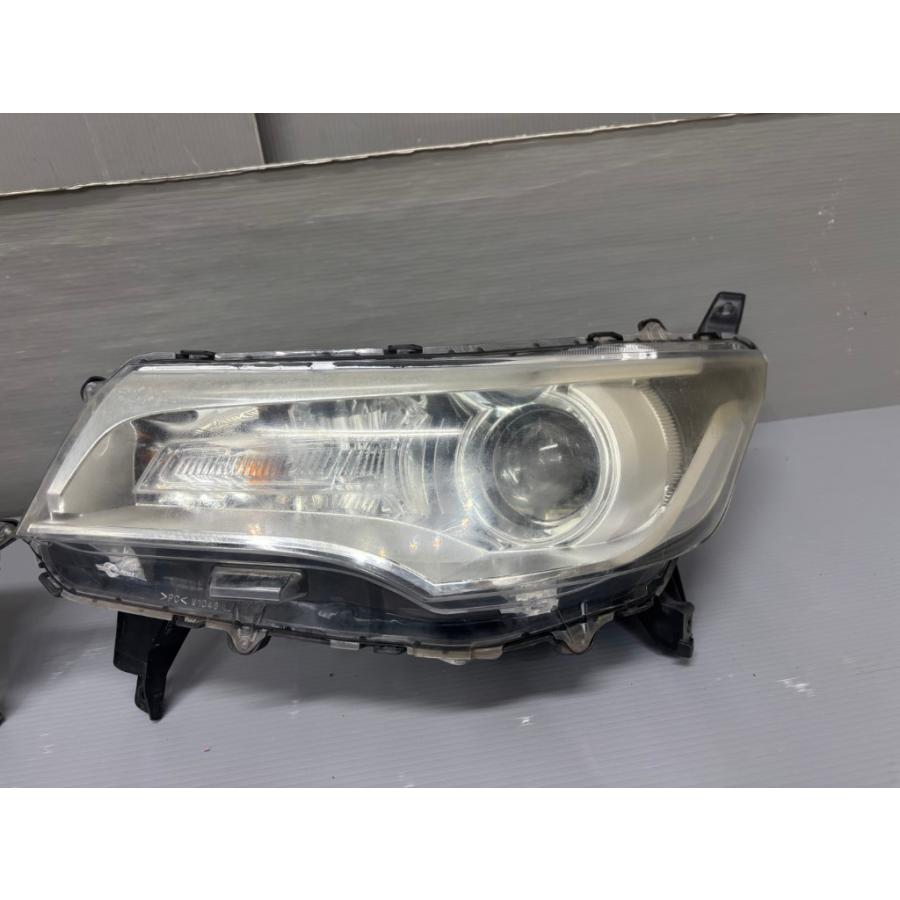 日産（NISSAN） デイズ 三菱 ek 純正 スタンレー HID ヘッドライト