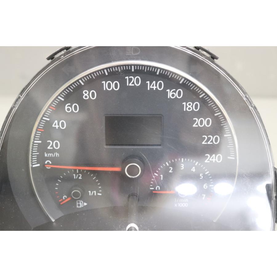 フォルクスワーゲン（Volkswagen） VW ニュービートル 2.0 右H 後期