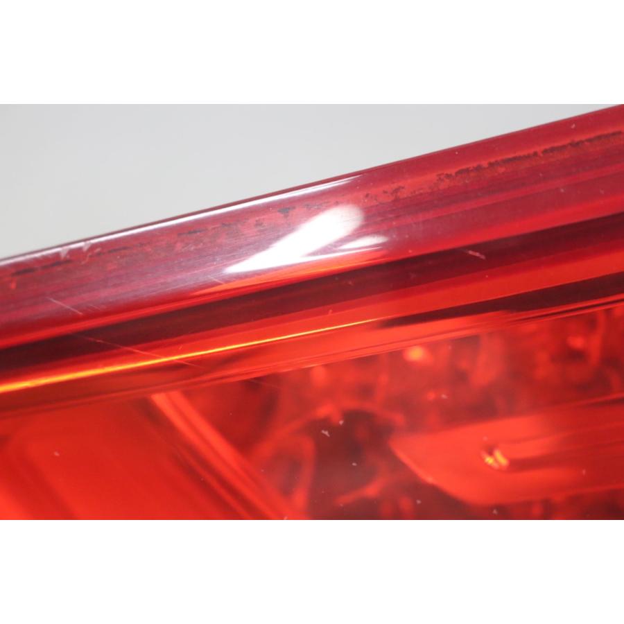 Audi（アウディ） A1 右H (8XCAX) 純正 右テールランプ LED全点灯OK