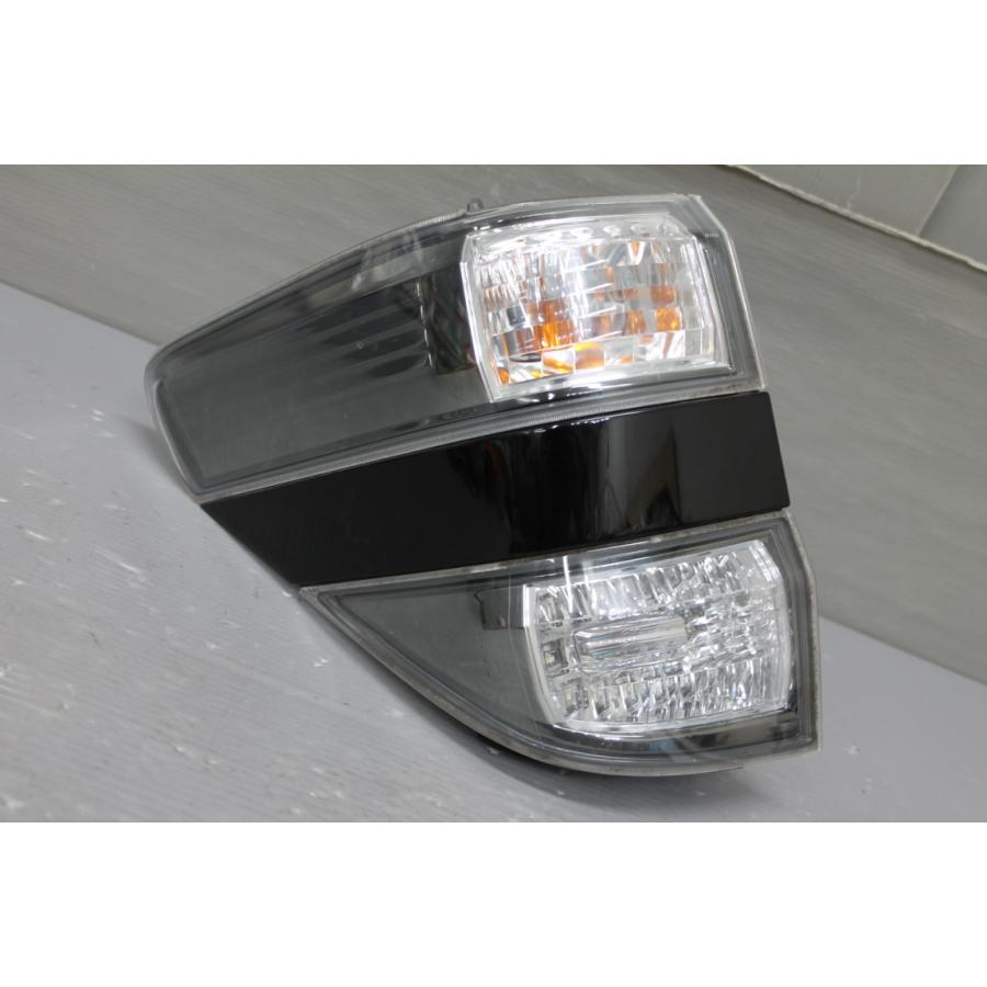 ヴェルファイア 2.4Z 前期 (ANH20) 純正 左テールランプ 58-29 LED全