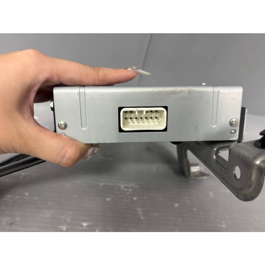 エスティマ アエラス レザーP 後期 (GSR50 GSR50W-GFTSK (Q)) 純正