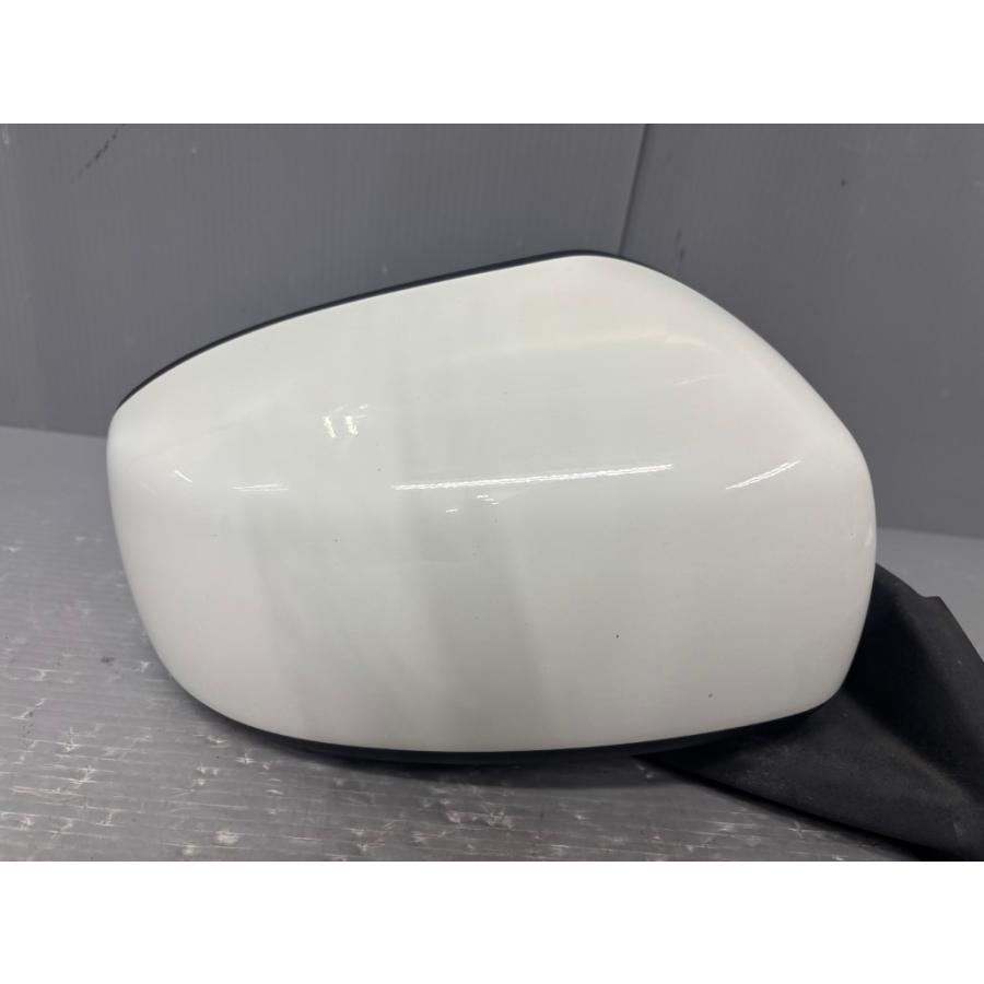 三菱（MITSUBISHI） ekワゴン (B11W) 純正 右ドアミラー 電格 5P 5ピン 