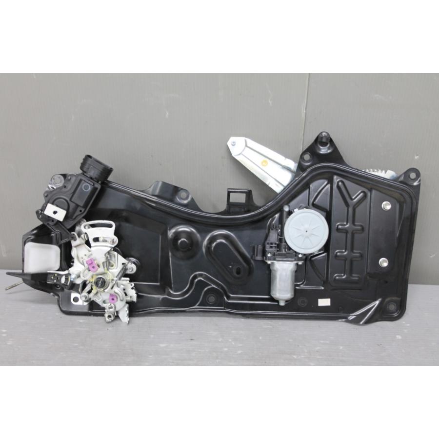 シエンタ(車) トヨタ シエンタ (NCP81G) 純正 左 リア (後) パワー