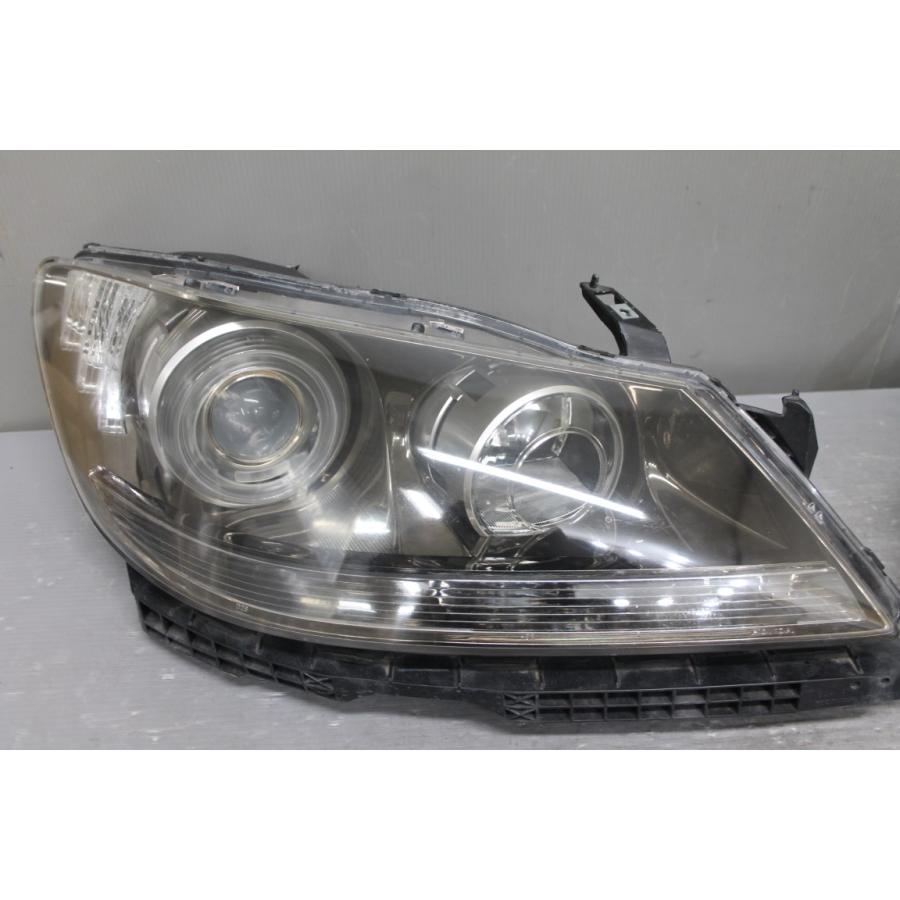 ホンダ レジェンド KB1 KB2 前期 HID 右側 ヘッドライト AFS付 ホンダ（HONDA） レジェンド 前期 (KB1) 純正 HID ヘッドライト P4246