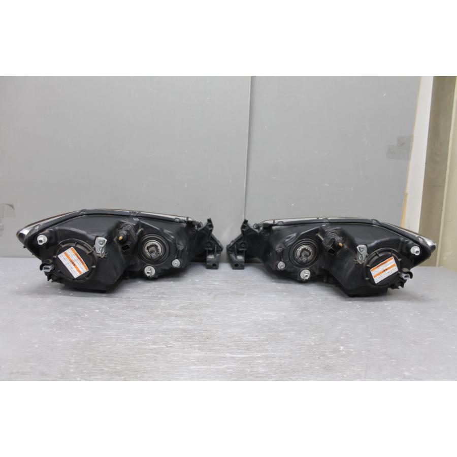 ホンダ（HONDA） レジェンド 前期 (KB1) 純正 HID ヘッドライト P4246