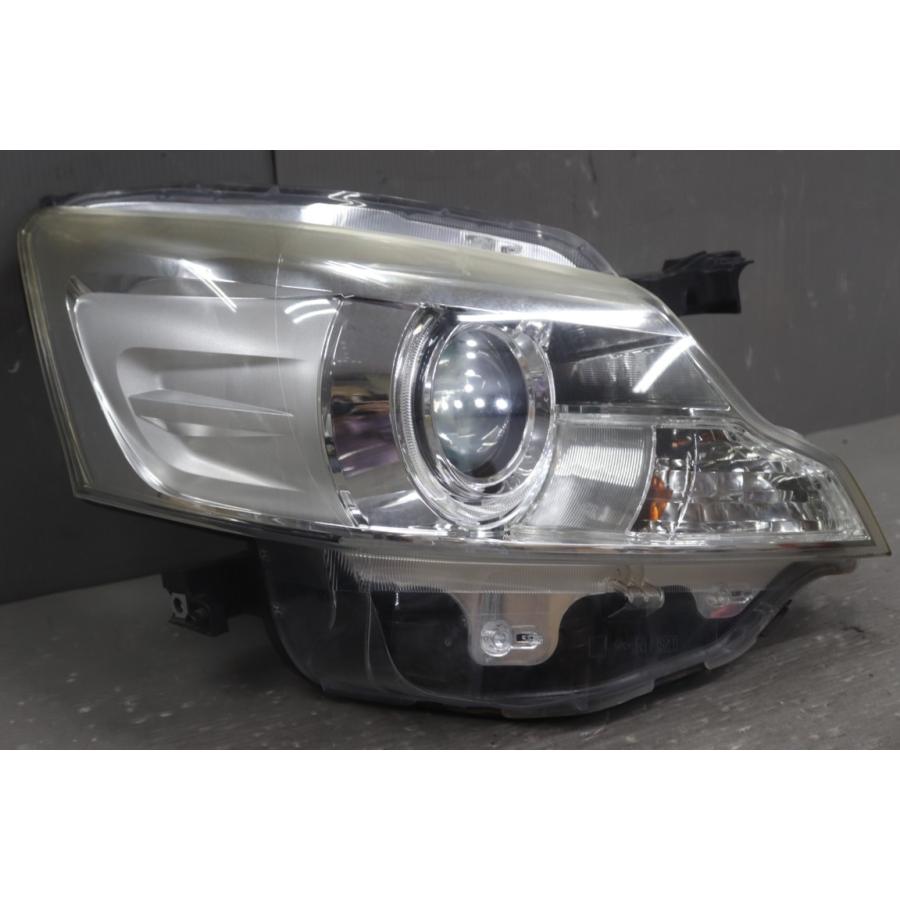 スペーシア カスタム GS 2型(MK42S ZSGB-2) 純正 右 HID ヘッドライト