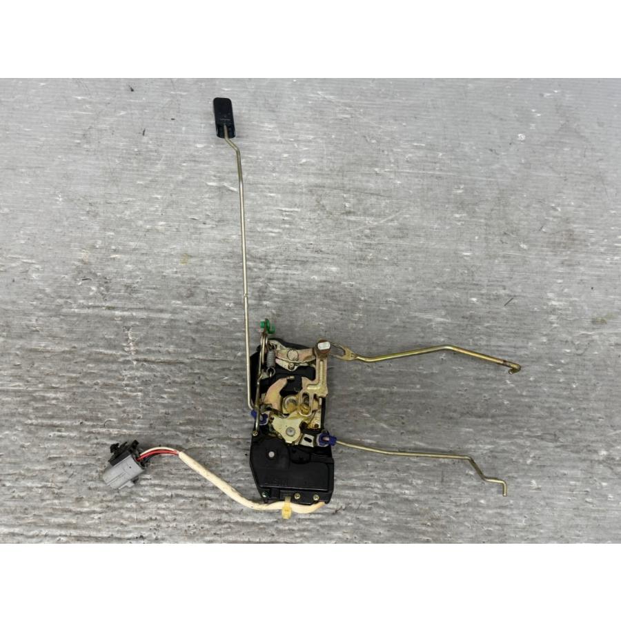 クラウン 130 スーパーデラックス (GS130 GS130-AEPFK) 純正 左前 ドア