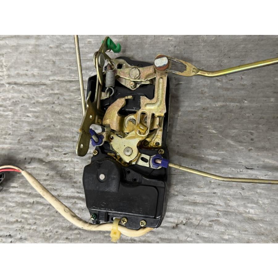 ■送料込■GS130 電装部品　クラウン　再生品 クラウン 130 スーパーデラックス (GS130 GS130-AEPFK) 純正 左前 ドア