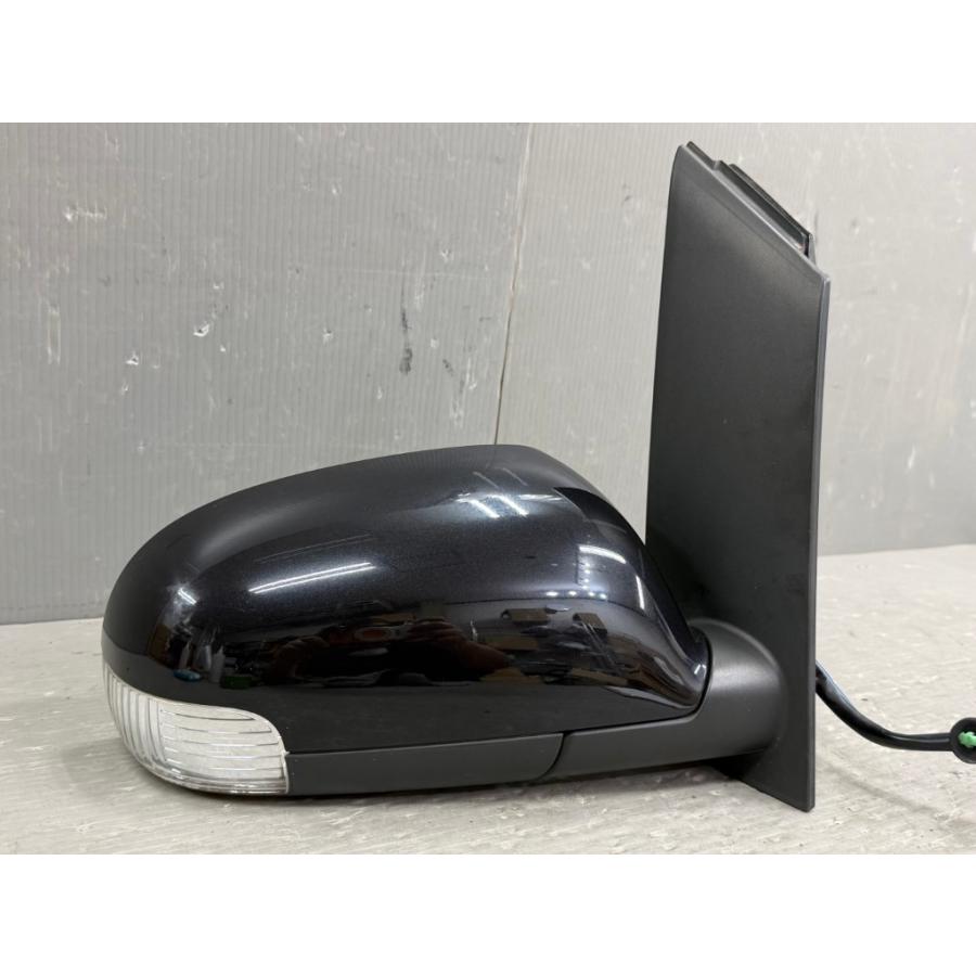 フォルクスワーゲン（Volkswagen） VW ゴルフ トゥーラン TSI (1TBLG