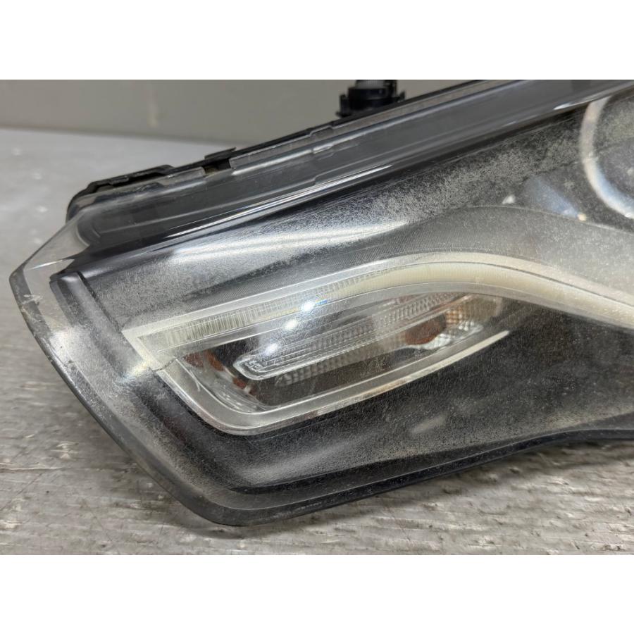 Audi（アウディ） A1 5ドア 右H TFSI (8XCAX 8X) 純正 左 HID ヘッド