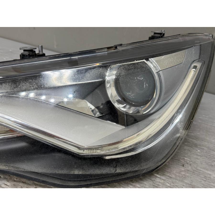 アウディ　A1 8X ヘッドライト左右セットHID Audi（アウディ） A1 5ドア 右H TFSI (8XCAX 8X) 純正 左 HID ヘッド