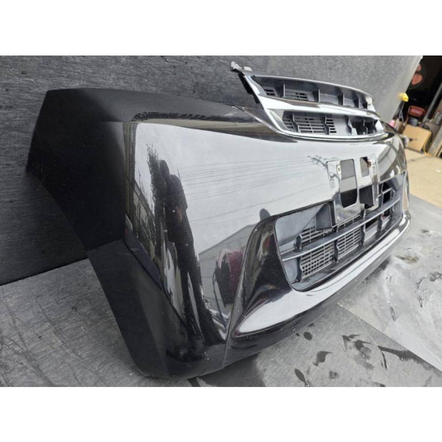 ダイハツ（DAIHATSU） ムーヴ (2A100S) 純正 フロントバンパー X07 F