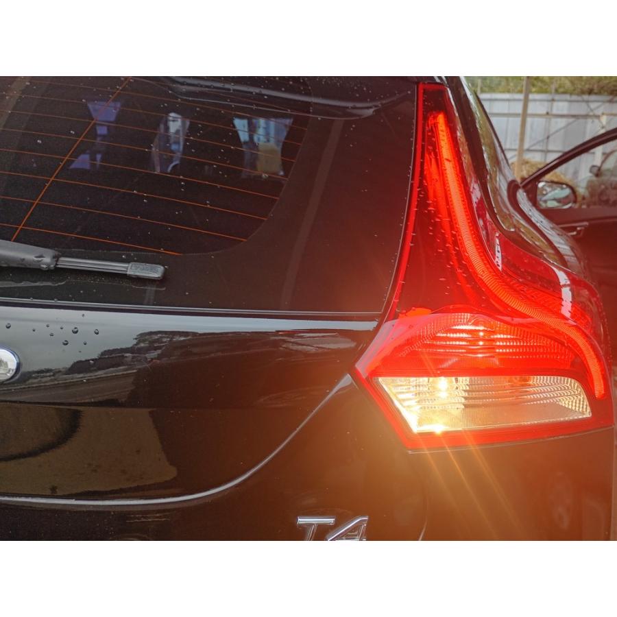 ボルボ（VOLVO） V40 T4 右H (MB4164T) 純正 テールランプ 左右セット