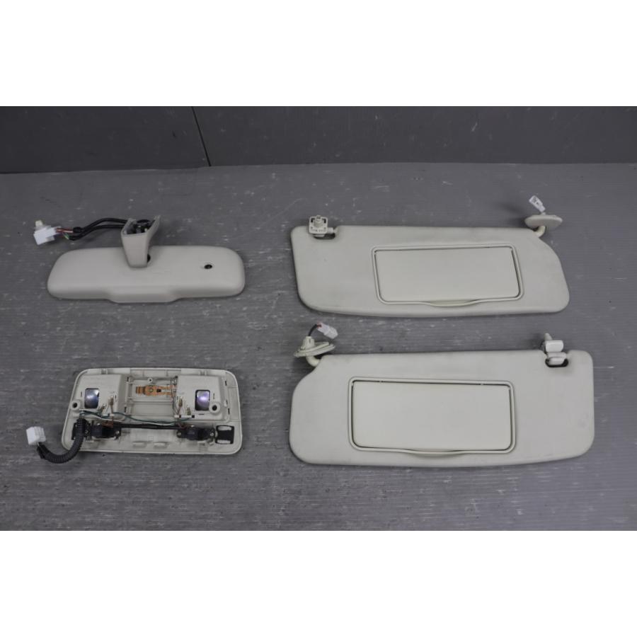 トヨタ ソアラ UZZ40 UZZ40 純正 ルームランプ トヨタ（TOYOTA） ソアラ 430SCV (UZZ40 UZZ40-DKAQK) 純正 サン