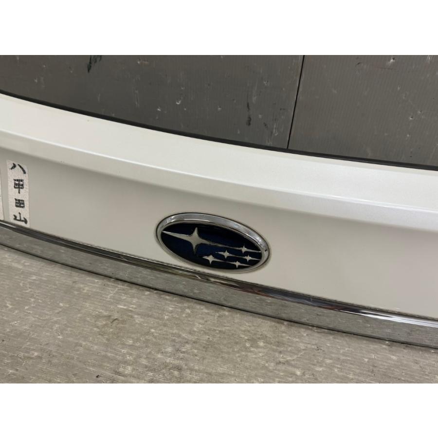 レガシィ アウトバック 2.5i Lパッケージ B型 (BR9) 純正 リア