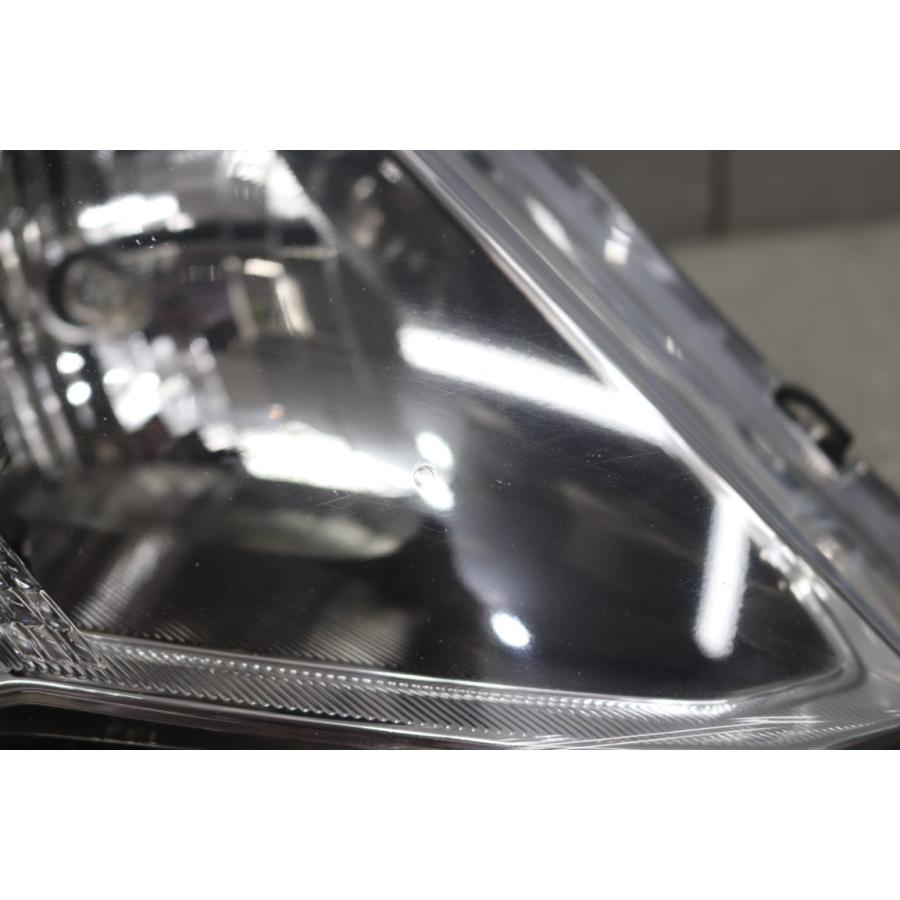 オデッセイ（ODYSSEY） アブソルート 後期 (RB3) 純正 HID ヘッド