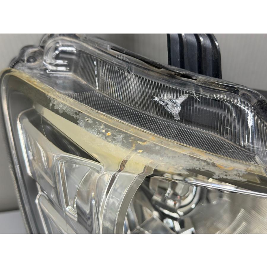 フリード スパイク G エアロ (GB3) 純正 HID ヘッドライト 100-22068
