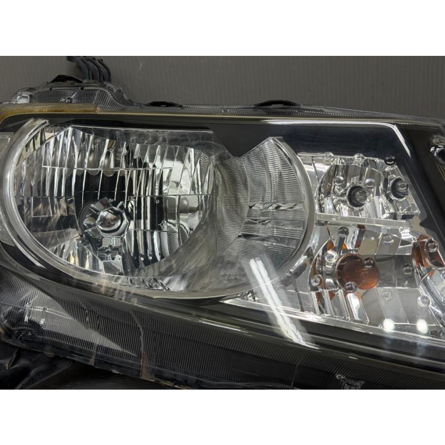 フリード スパイク G エアロ (GB3) 純正 HID ヘッドライト 100-22068