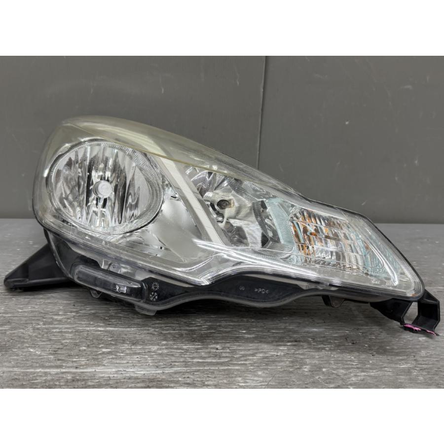 シトロエン（CITROEN） C3 (A55F01) 純正 右 ハロゲン ヘッドライト