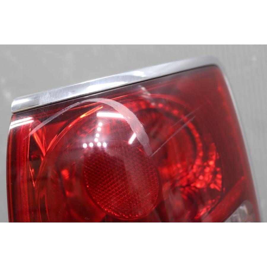 クラウン 17 エステート アスリート G 後期 (JZS175) テールランプ