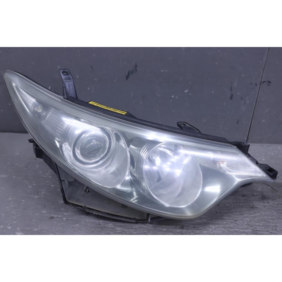 エスティマ アエラス Sパッケージ 前期 (ACR50) HID ヘッドライト 28