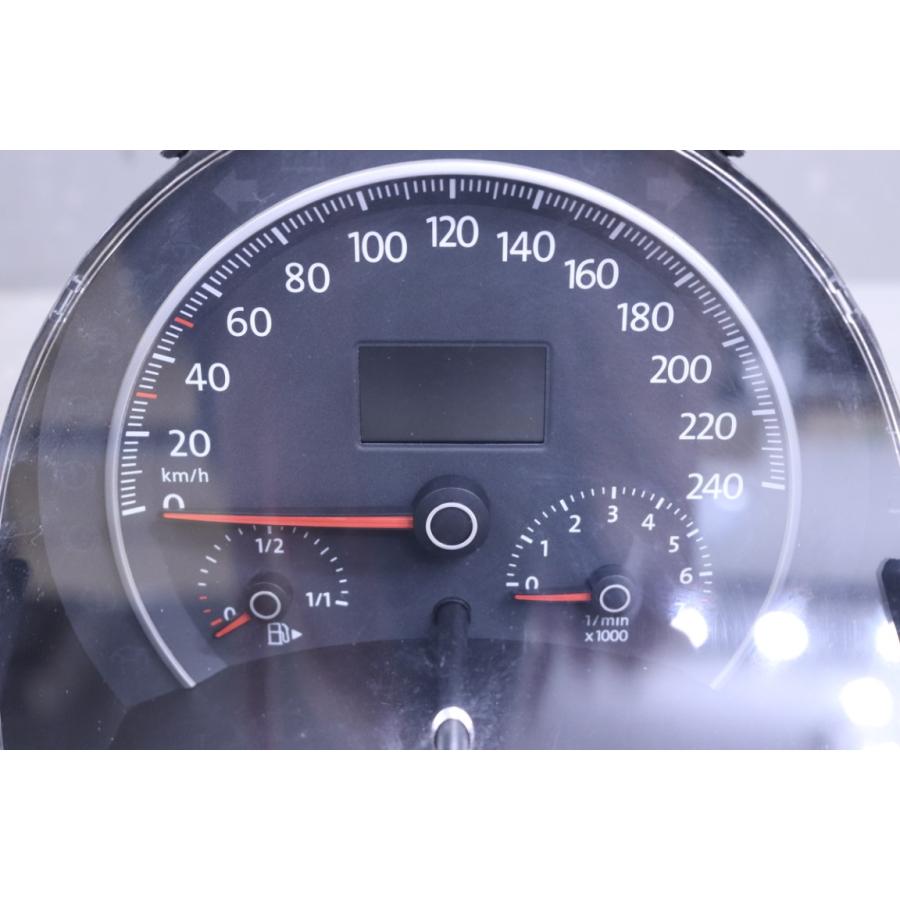 フォルクスワーゲン（Volkswagen） VW ニュービートル 2.0 右H 後期